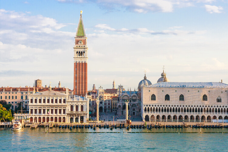 Venice Architecture City Guide: 15 Historical and Contemporary Attractions to Discover in Italy’s City of Canals - Featured Image